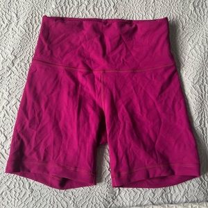 Lululemon Wunder Train Shorts - Magenta Purple - Size 6